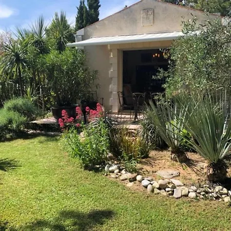 Les Fleurs De Lys, Chic L'enclos Des Lys, Proche De La Mer, Linge Inclus *