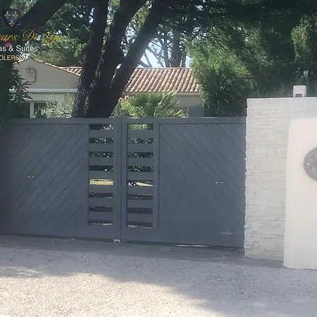 Les Fleurs De Lys, Chic L'enclos Des Lys, Proche De La Mer, Linge Inclus * 奥雷龙圣乔治