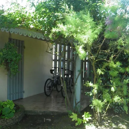 别墅 Les Fleurs De Lys, Chic L'enclos Des Lys, Proche De La Mer, Linge Inclus 奥雷龙圣乔治