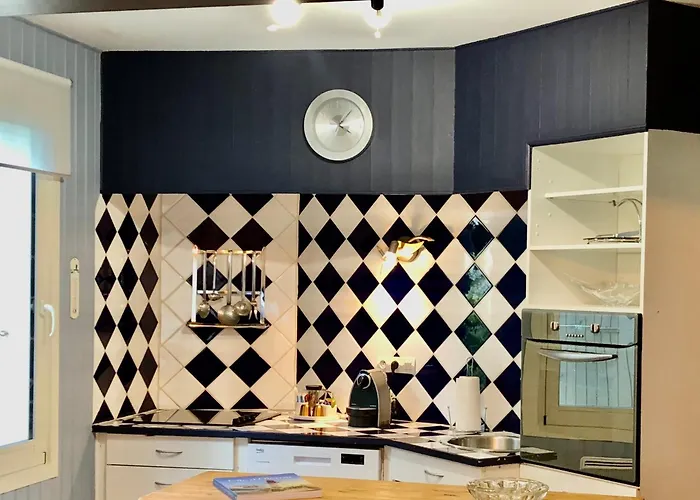 Les Fleurs De Lys, Chic L'enclos Des Lys, Proche De La Villa