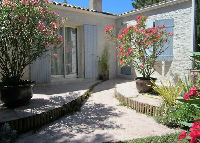 Villa L'enclos Des Lys, Raffinée Proche De La Mer, Linge Inclus *